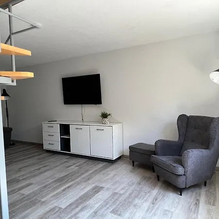 Traumhaftes Ferienhaus 아파트 Marienfelde